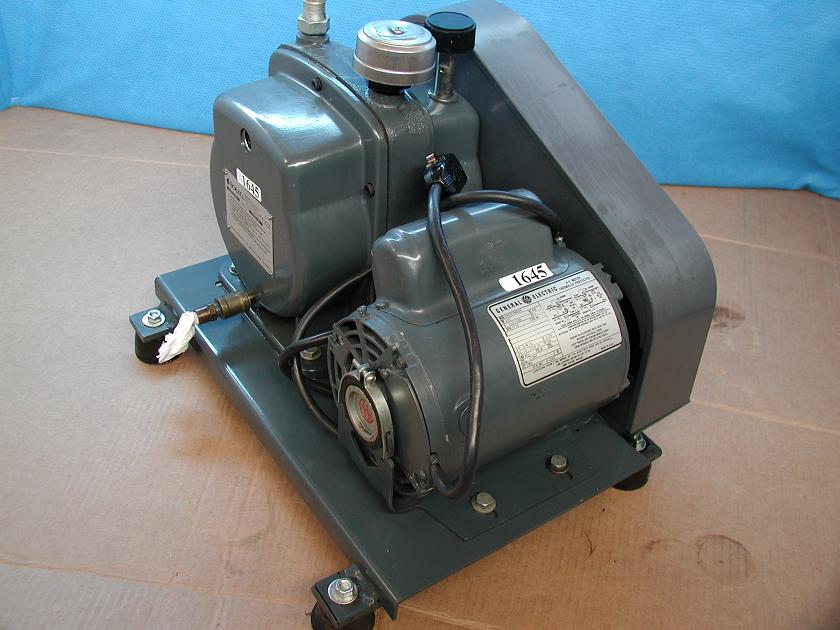 1645: Hyvac 7, Pump, Boekel Scientific