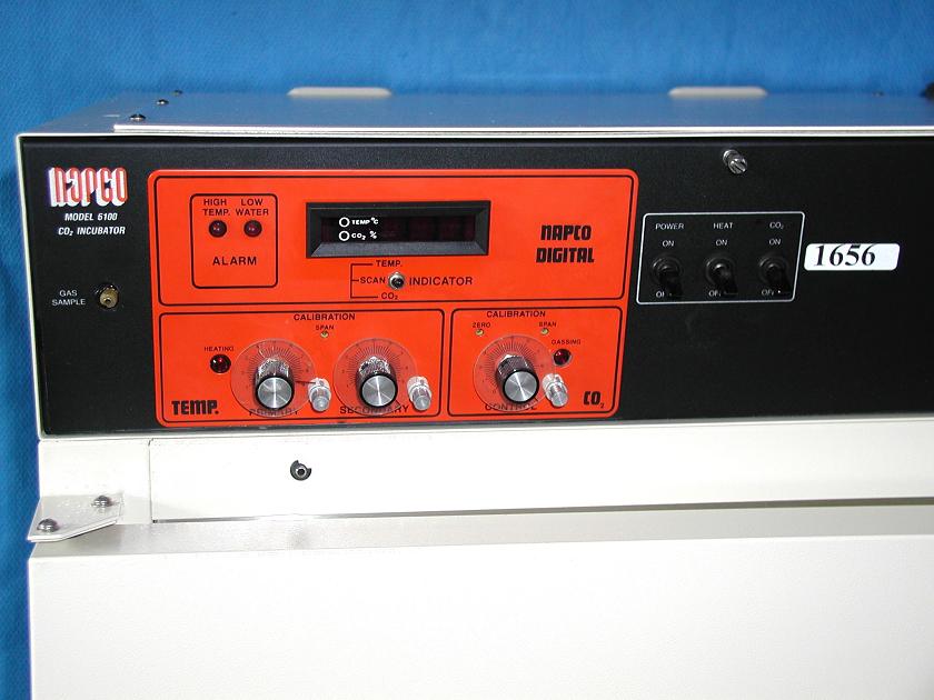 1656: Napco Water Jacket CO2 Incubator, Incubator / Oven, National Appliance Company NAPCO