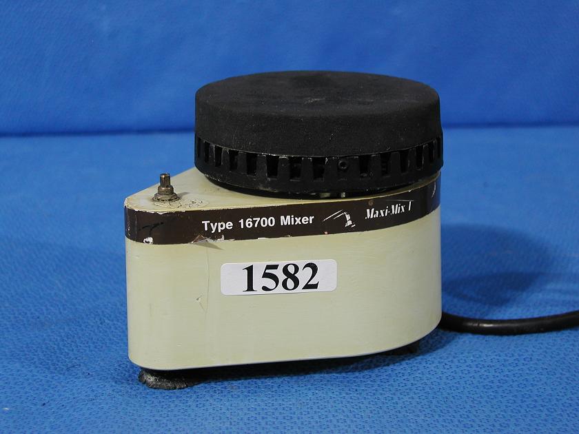 1582: Thermolyne M16700 Mixer, Shaker / Rotator / Mixer / Vortexer, Branstead  Thermolyne