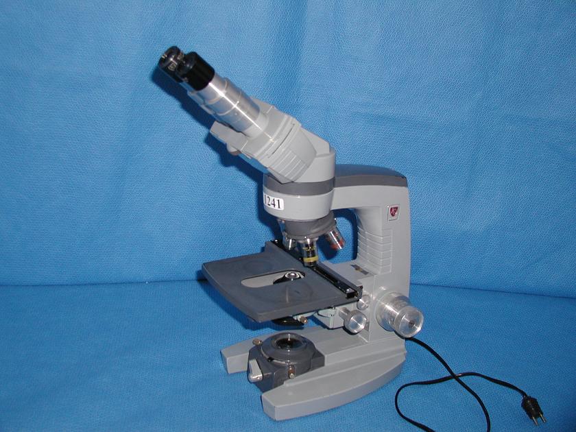 1241: American Optic 1036A Microscope, Optic / Microscope, American Optical