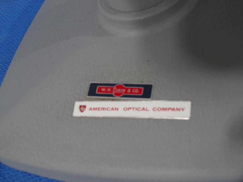 1534: American Optical 570 Stereo Zoom Microscope, Optic / Microscope, American Optical