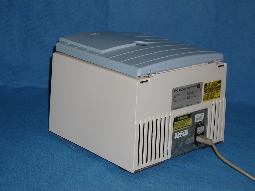 1727: IEC MicroMax Centrifuge, Centrifuge, IEC
