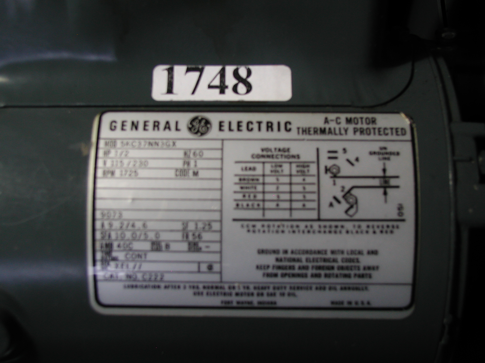 1748: Hyvac 7 Vacuum Pump, Pump, Boekel Scientific