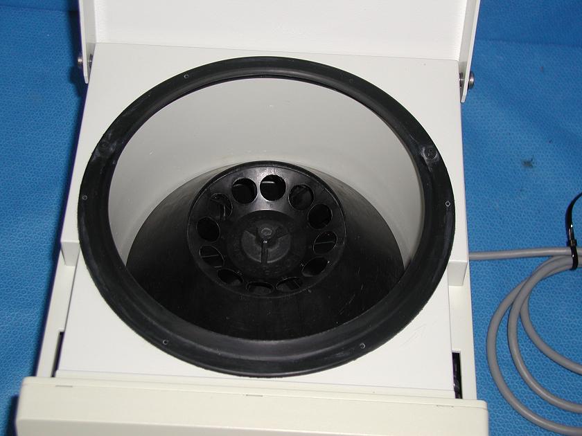 1574: Heraeus 75003538 Clinifuge, Centrifuge, Heraeus Instruments