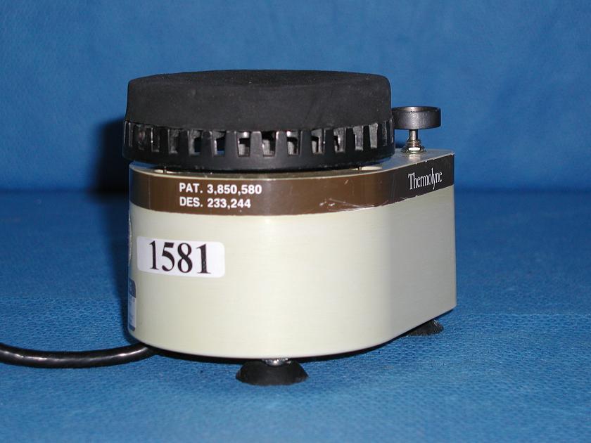 1581: Thermolyne M16700 Mixer, Shaker / Rotator / Mixer / Vortexer, Branstead  Thermolyne