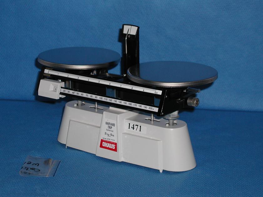 1471: Ohaus 5 lb Scale, Scale / Balance, Ohaus