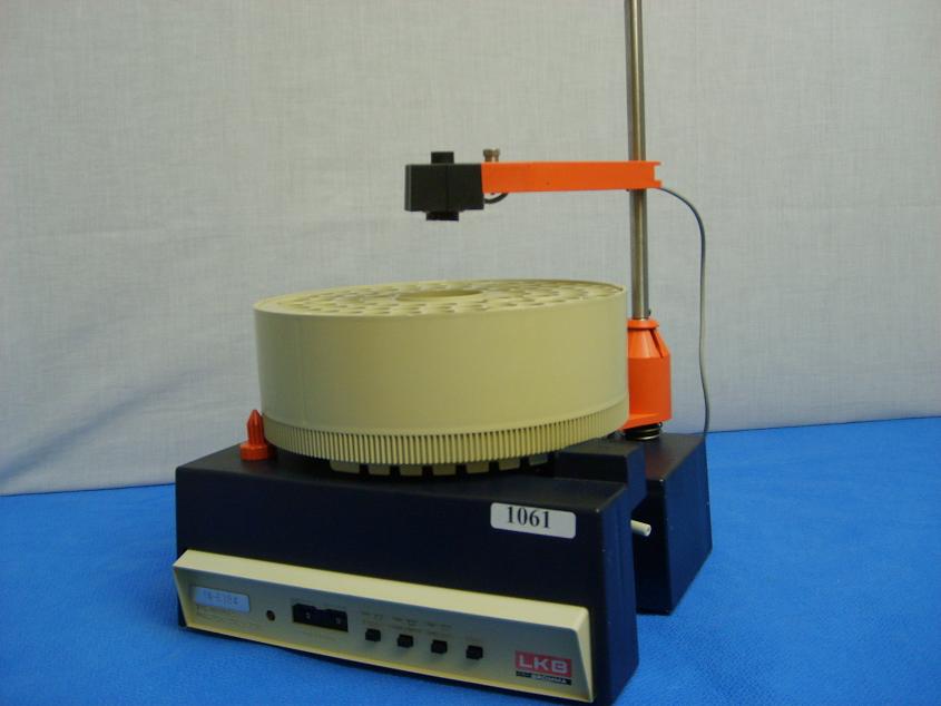1061: LKB Bromma 2112 Redirac Fraction Collector, HPLC / FPLC, LKB Bromma