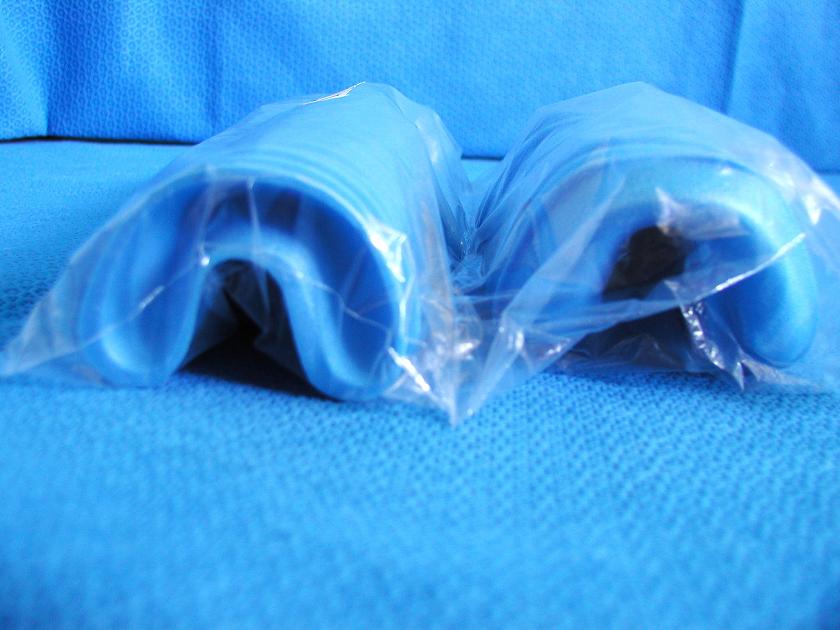 1706: Disposable Foam Tarys, Dental, Gilbert Dental Supplies