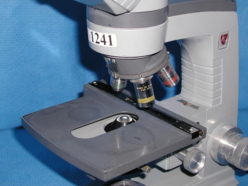 1241: American Optic 1036A Microscope, Optic / Microscope, American Optical