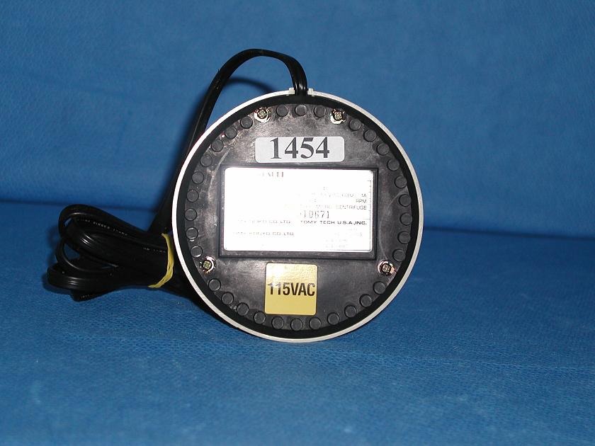 1454: Tomy HF - 120 NanoFuge, Centrifuge, Tomy Seiko
