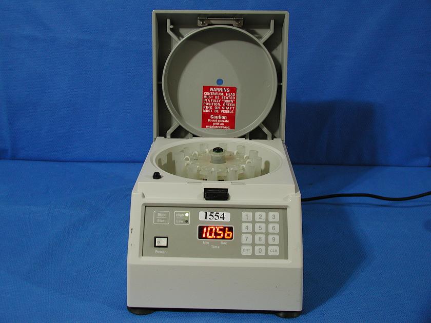 1554: Baxter Immufuge II Centrifuge, Centrifuge, Baxter Healthcare