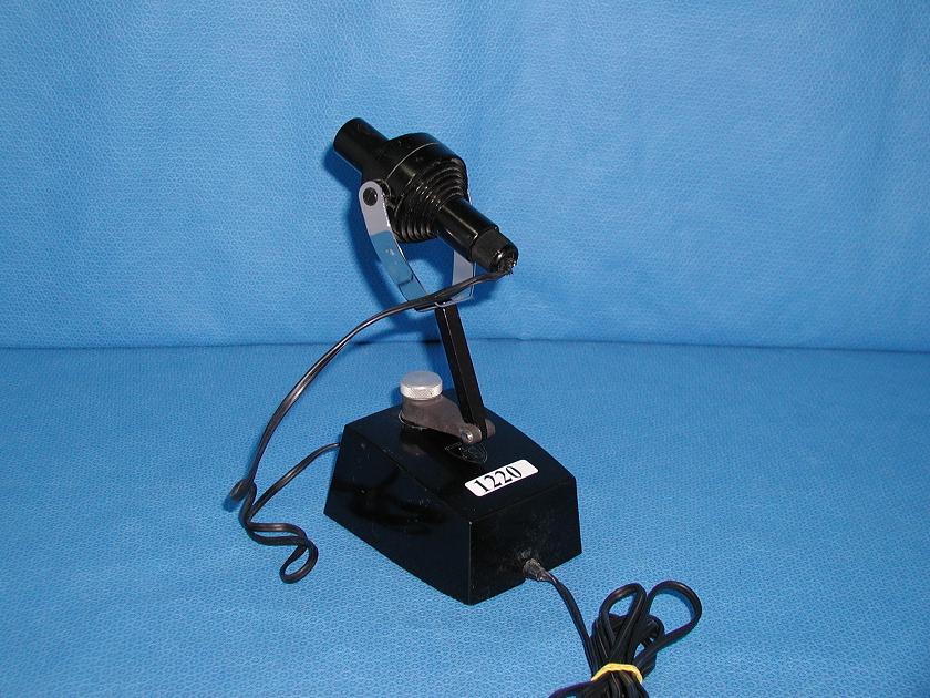 1220: American Optical Universal Illuminator, Optic / Microscope, American Optical