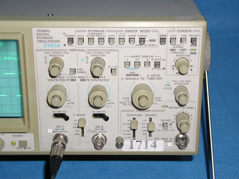 1714: Leader 100 MHz Digital Storage Oscilloscope, Electronic Tester / Analyzer, Leader Electronics