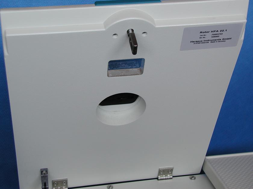 1632: Heraeus 17RS Refrigerated Centrifuge, Centrifuge, Heraeus Instruments