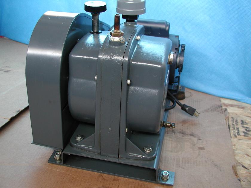 1642: Hyvac 7, Pump, Boekel Scientific