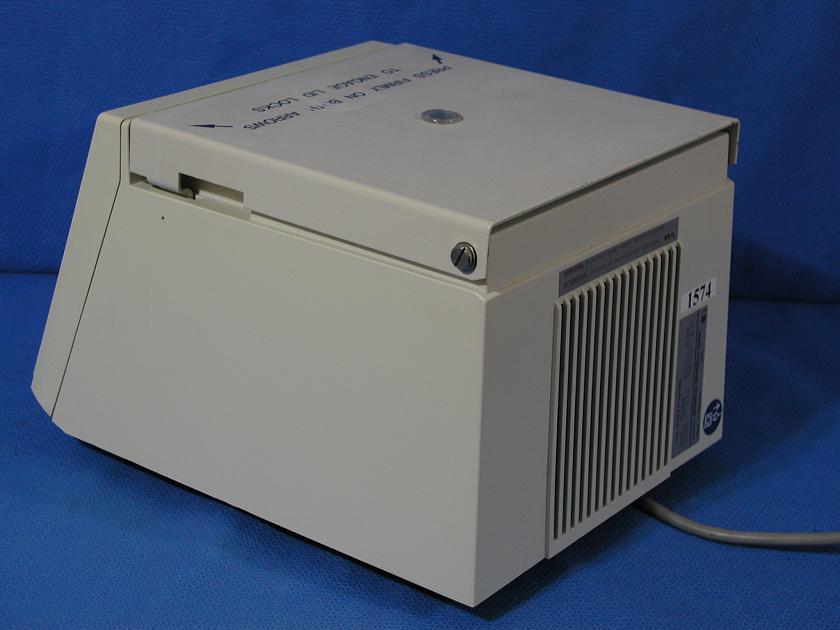 1574: Heraeus 75003538 Clinifuge, Centrifuge, Heraeus Instruments