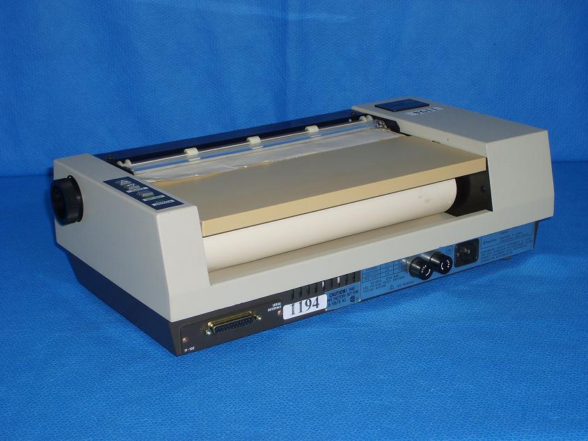 1194: Perkin Elmer GP-100 Graphics Printer, Chart Recorder / Integrator / Printer, Perkin Elmer