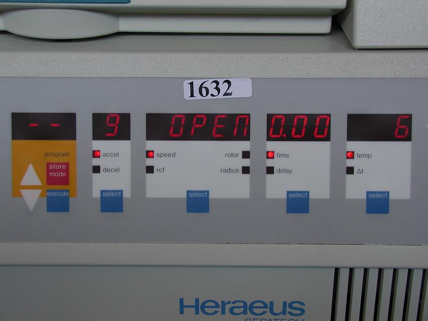 1632: Heraeus 17RS Refrigerated Centrifuge, Centrifuge, Heraeus Instruments