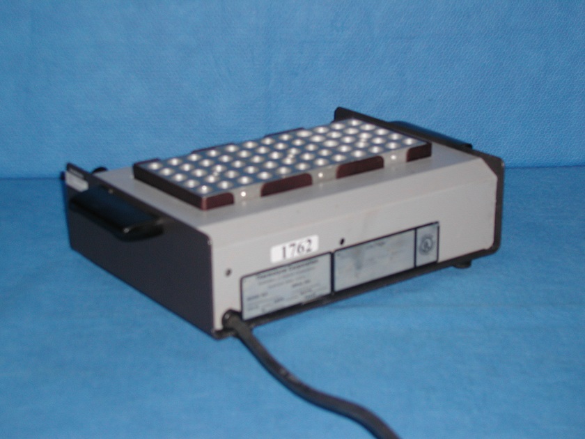 1762: Thermolyne DB 16525 Dry Bath, Stirrer / Heater, Branstead  Thermolyne