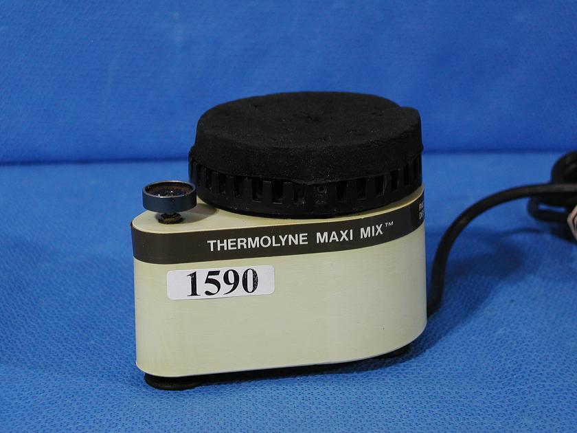 1590: Thermolyne M16700 Mixer, Shaker / Rotator / Mixer / Vortexer, Branstead  Thermolyne
