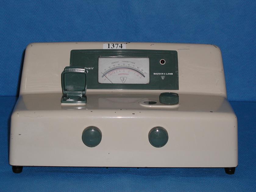 1374: Bausch & Lomb Spectronic 20, Spectrometer / Spectrophotometer, Bausch  Lomb