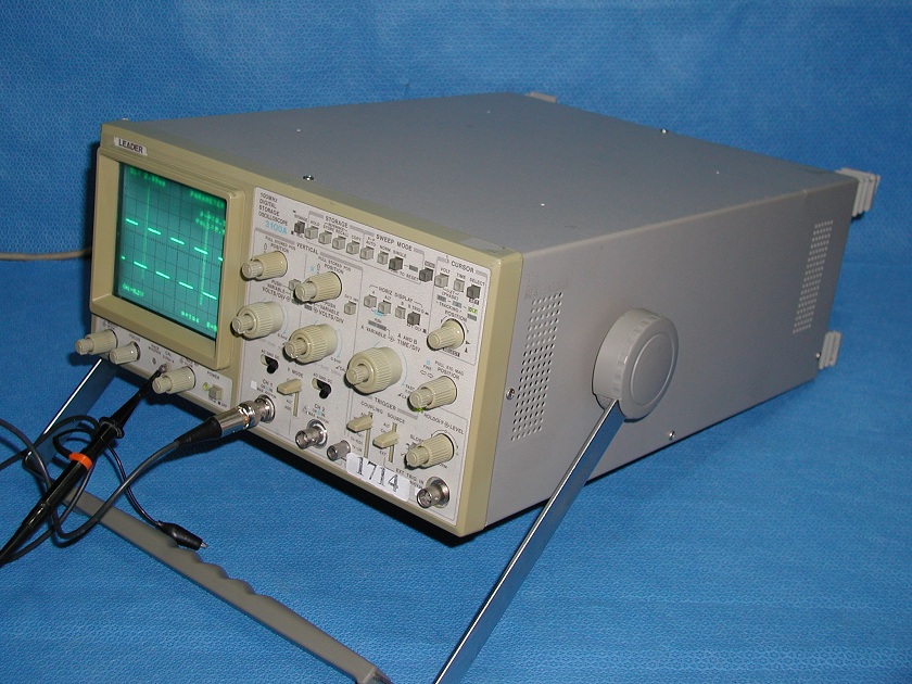1714: Leader 100 MHz Digital Storage Oscilloscope, Electronic Tester / Analyzer, Leader Electronics