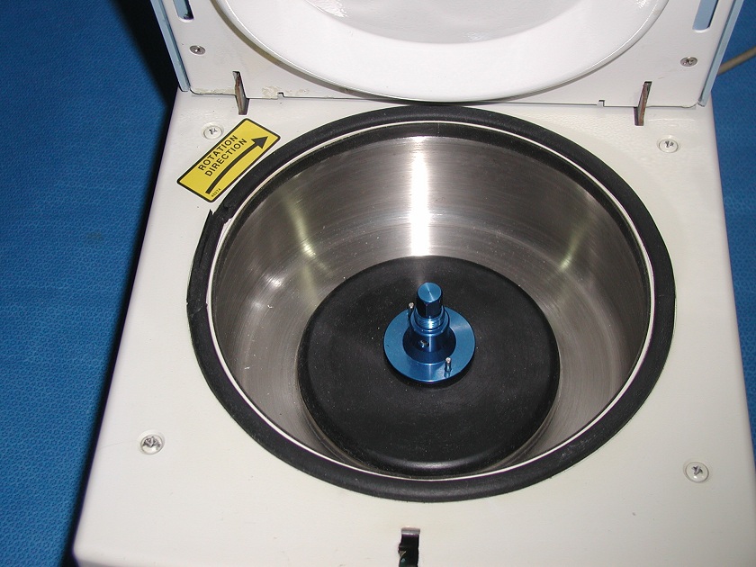 1727: IEC MicroMax Centrifuge, Centrifuge, IEC