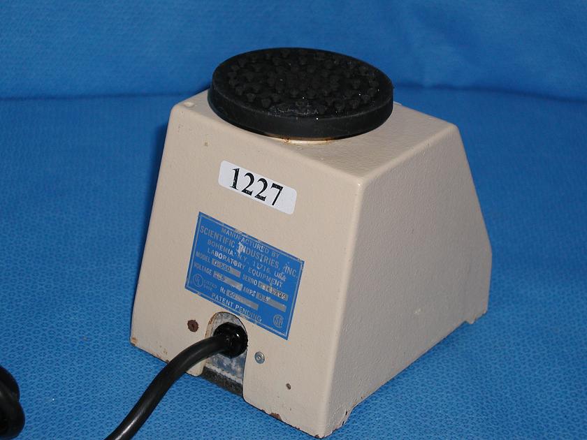 1227: VWR Vortex 2, Shaker / Rotator / Mixer / Vortexer, Scientific Industries