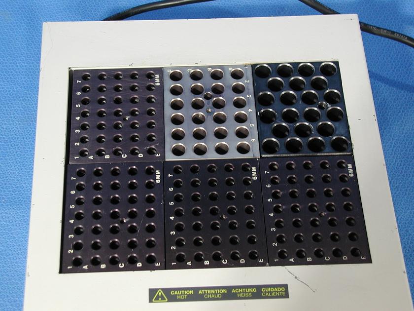 1558: Fisher Scientific Dry Bath Incubator, Stirrer / Heater, Fisher Scientific