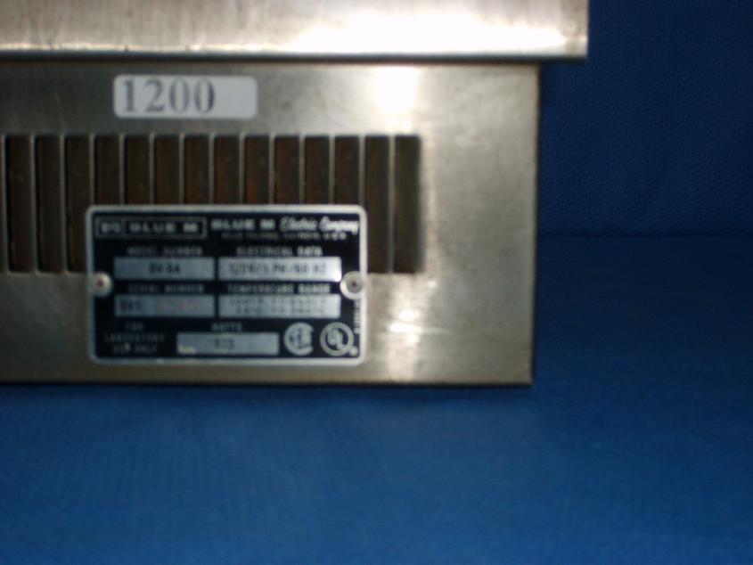 1200: Blue M Oven, Incubator / Oven, Blue M Electric