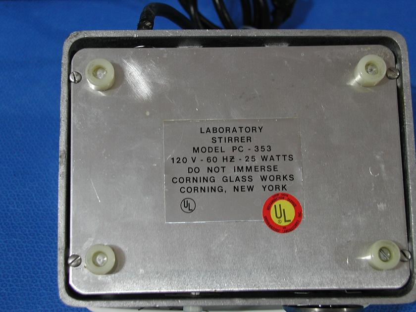 1557: Corning PC - 353 Stirrer, Stirrer / Heater, Corning