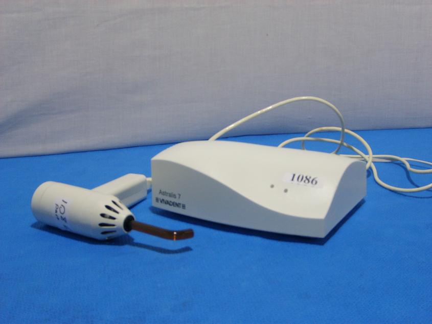 1086: Vivadent Astralis 7 Light Cure, Dental, Vivadent