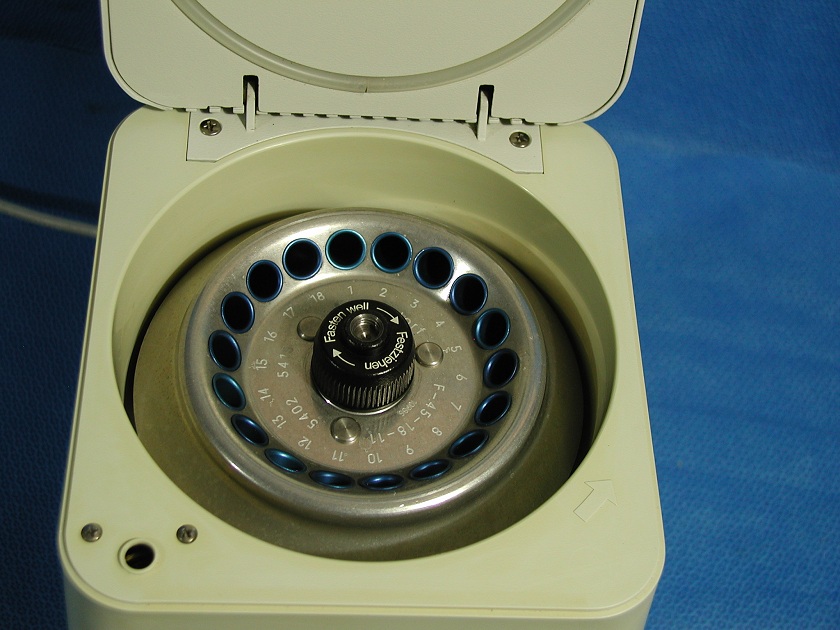 1676: Eppendorf 5415 C Centrifuge, Centrifuge, Eppendorf Netheler Hinz