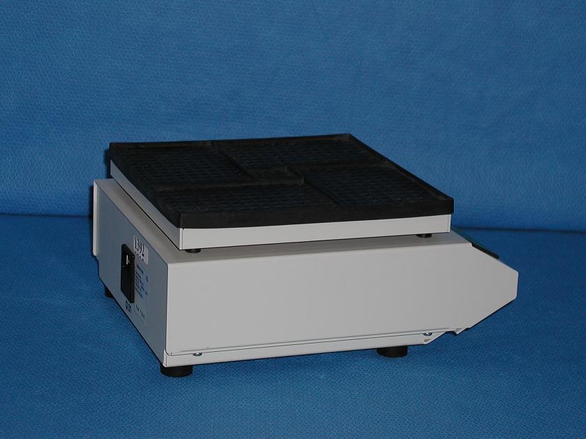 1392: LabSystems WellMix, Shaker / Rotator / Mixer / Vortexer, LabSystems