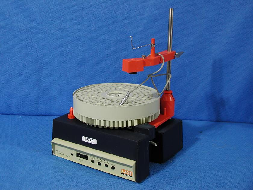 1575: LKB Bromma 2112 Redirac Fraction Collector, HPLC / FPLC, LKB Bromma