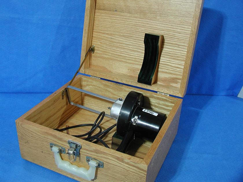 1596: Brookfield Synchro-Lectric Viscometer, Densitometer, Brookfield Engineering Laboratories