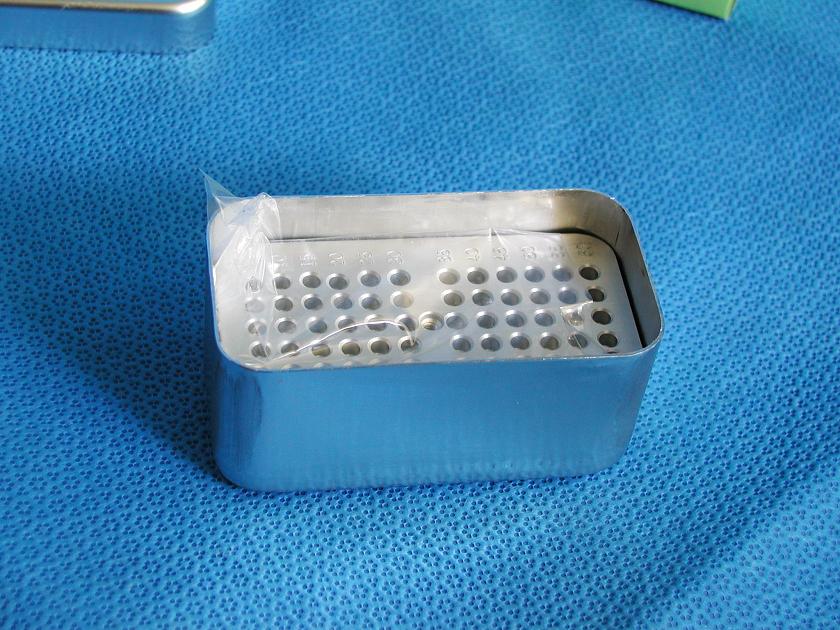 1697: ActoStar Endodontic Sterilizing Case Mini Kit, Dental, ActoStar